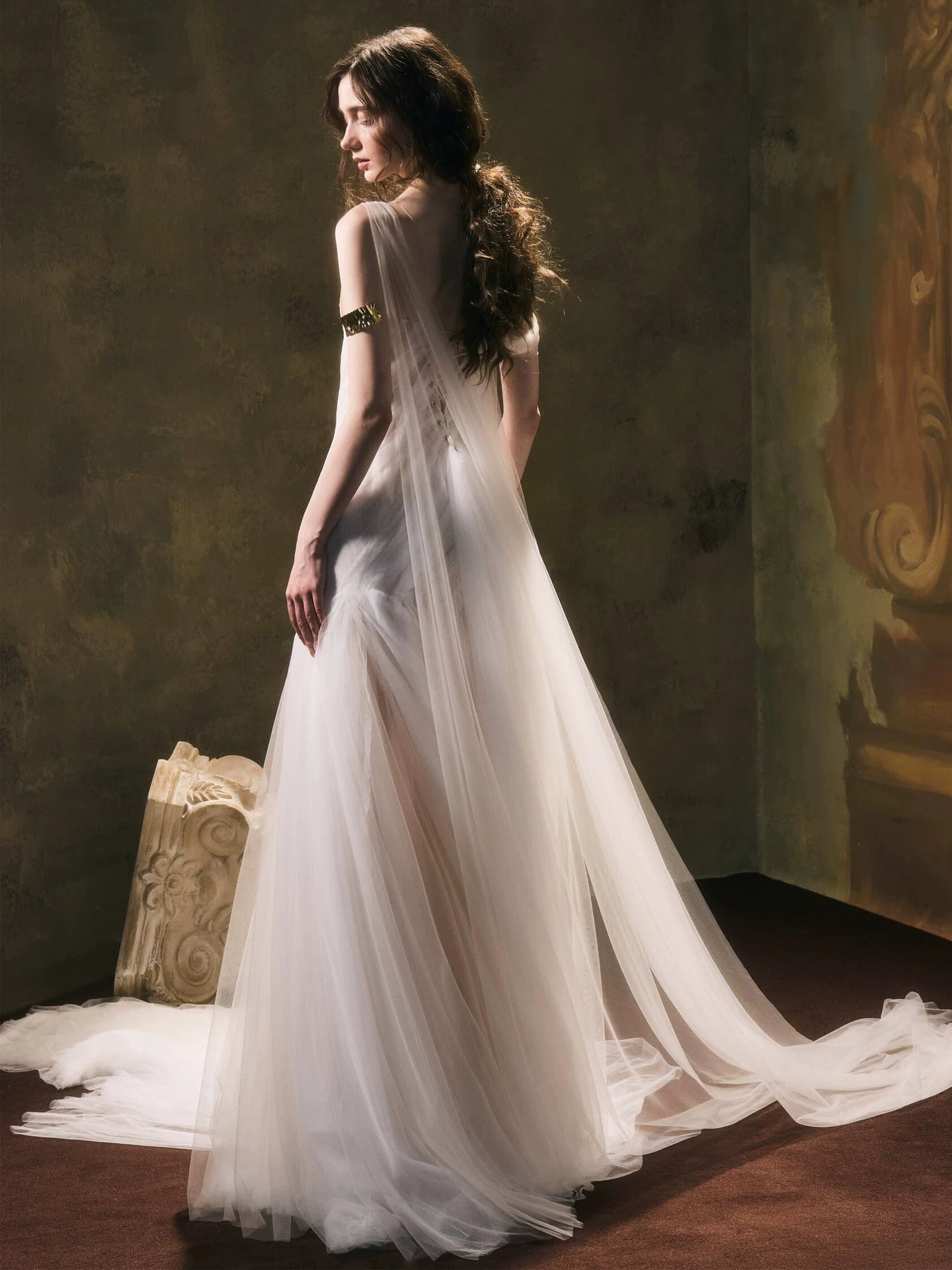 Lorbrv | Forest Fairy Light Wedding Dress for Brides