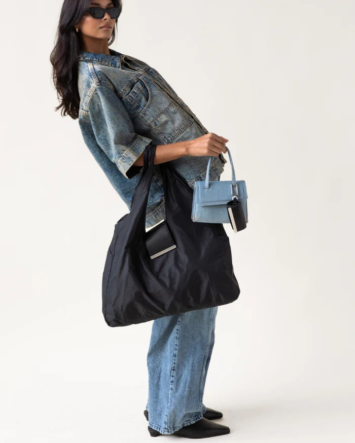Keychain Tote Bag Compact & Expandable for On the Go, Foldable Tote Bag with Key Ring for Daily Errands - Black