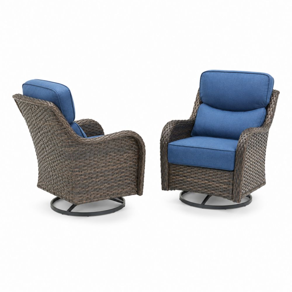 2er Set Schaukelstühle aus Rattan mit Stahlrahmen und blauen Kissen
