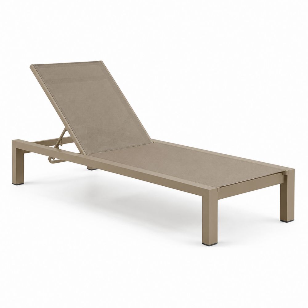 Sedia a sdraio in metallo beige con schienale regolabile