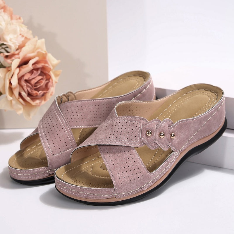 Hooooop - Cushioned Wedge Sandals