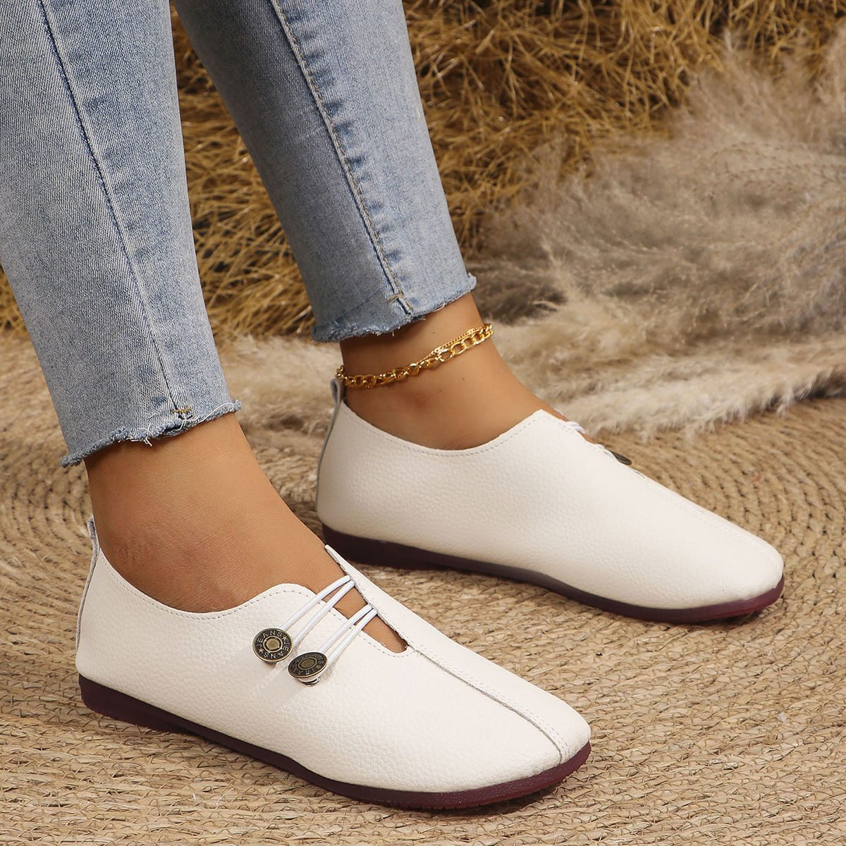 💝Summer Sale ⭐ Women's Elegant soft sole round toe buckle decoration Flat Shoes