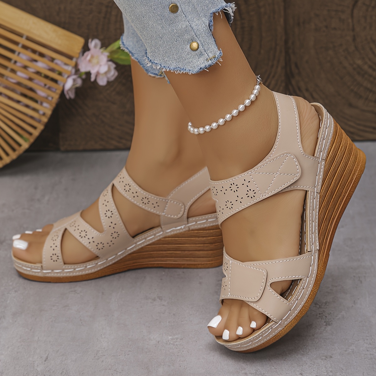 🔥Last Day Deal 50% OFF🔥Women's Summer Solid Color Plus Size Thick Sole Sandals