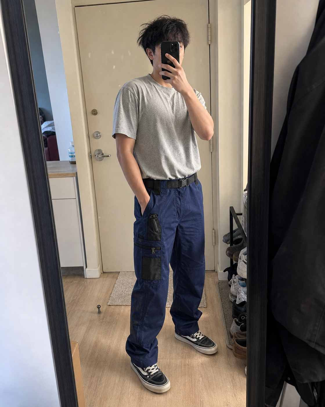 AI style inspiration mirror fit wearing Navy tactical work pants