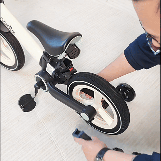 Tool free adjustment