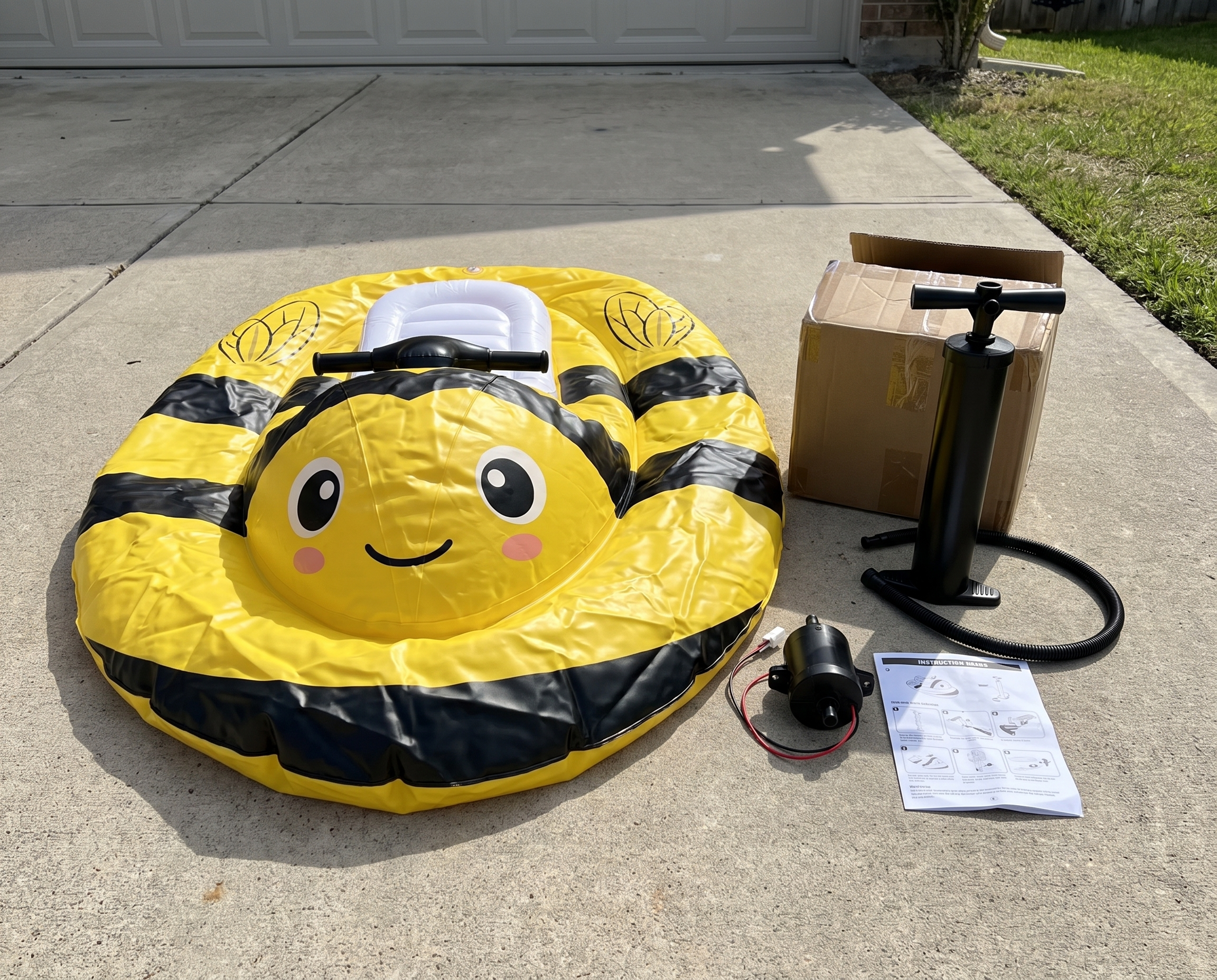Cute animal design whale float making summer photos memorable