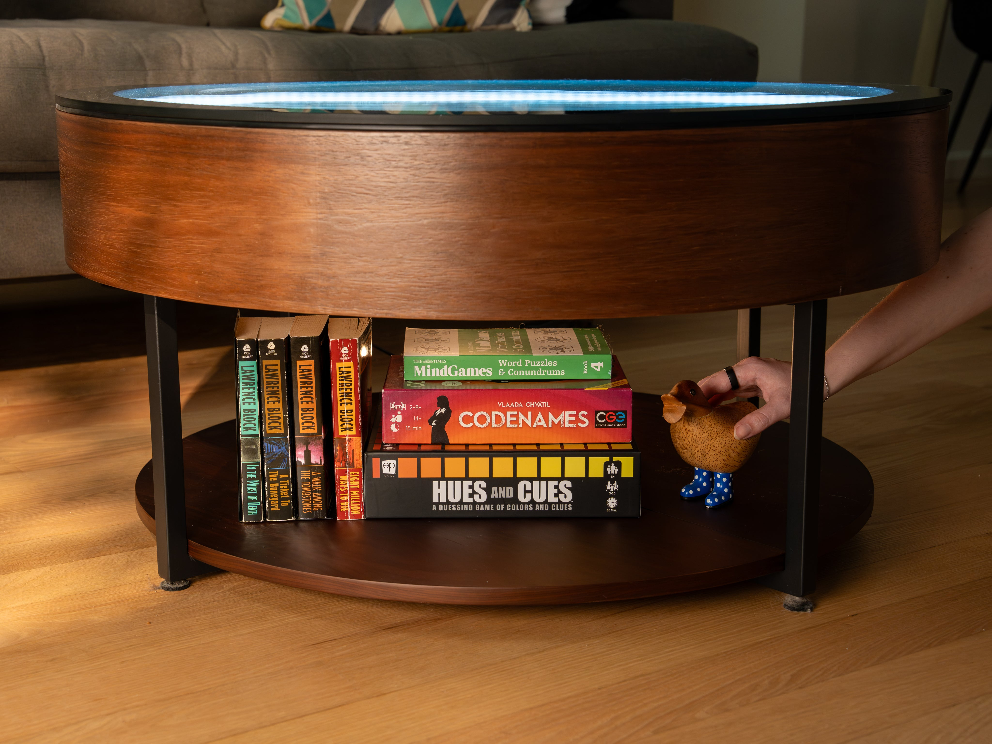 Round kinetic sand canvas Coffee Table 