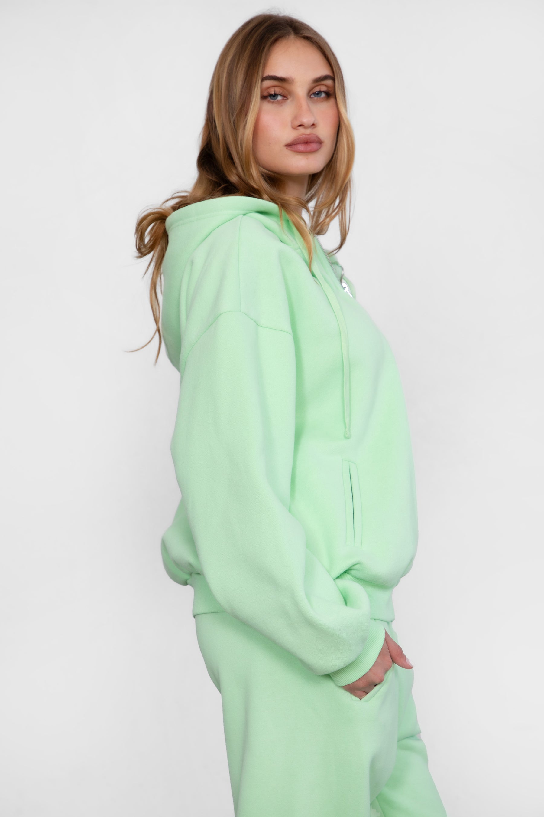  Plush Fleece Oversized Zip Up Hoodie