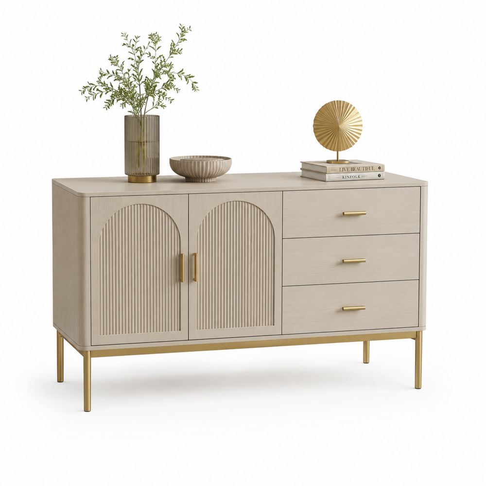 Aparador de madera beige con patas y tiradores dorados 150x40x80 cm