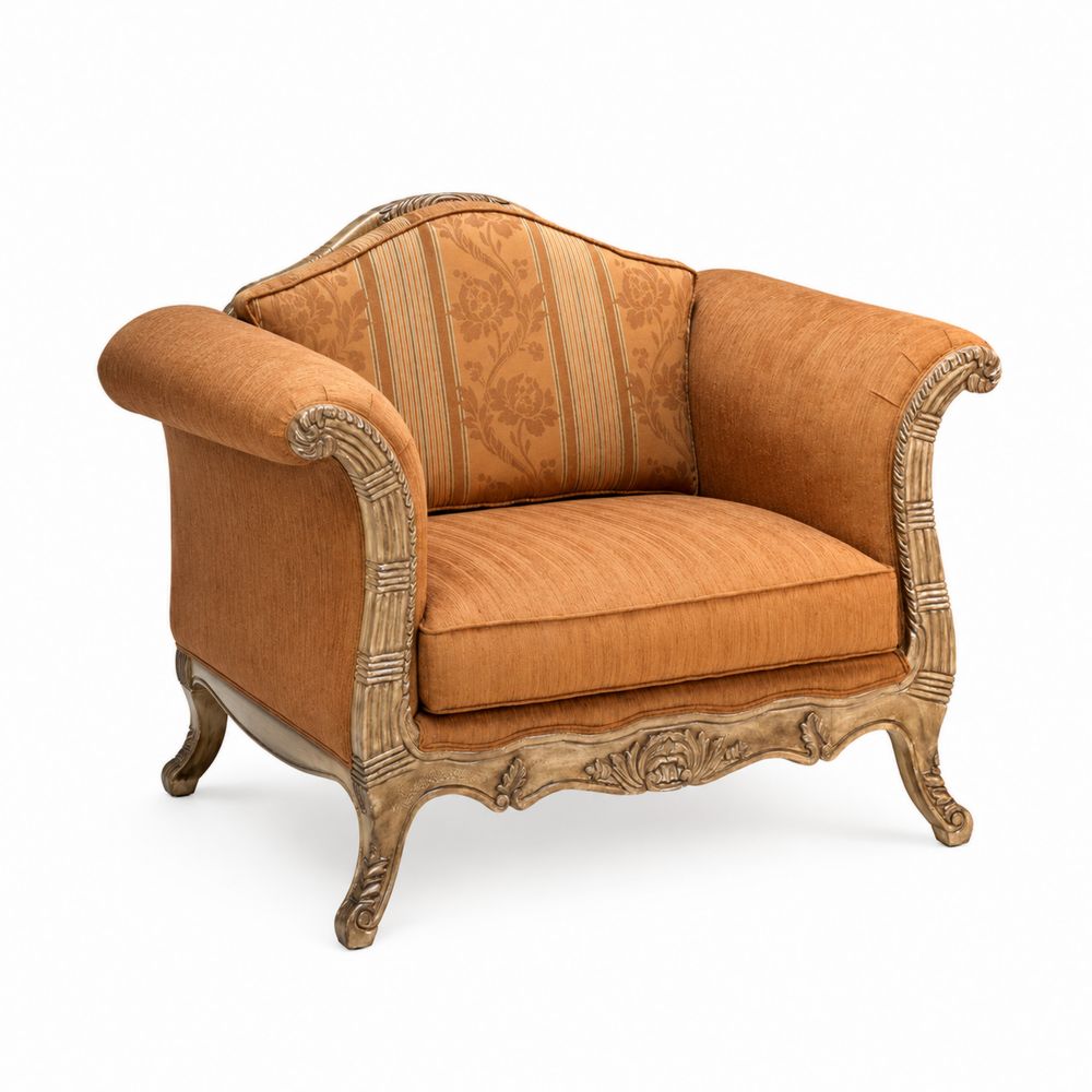 Sillón con tapicería de poliéster naranja y estructura de madera tallada-Bellacortix