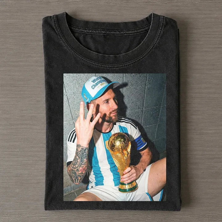 Messi World Cup Trop Classic Tee T-Shirt Unisex