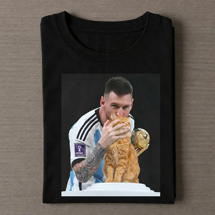 Messi World Cup Trop Classic Tee T-Shirt Unisex