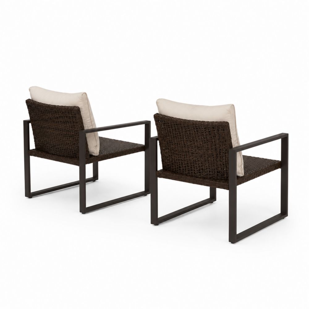 Set di 2 poltrone da esterno in vimini marrone con cuscini crema e struttura in metallo-Pelvilos