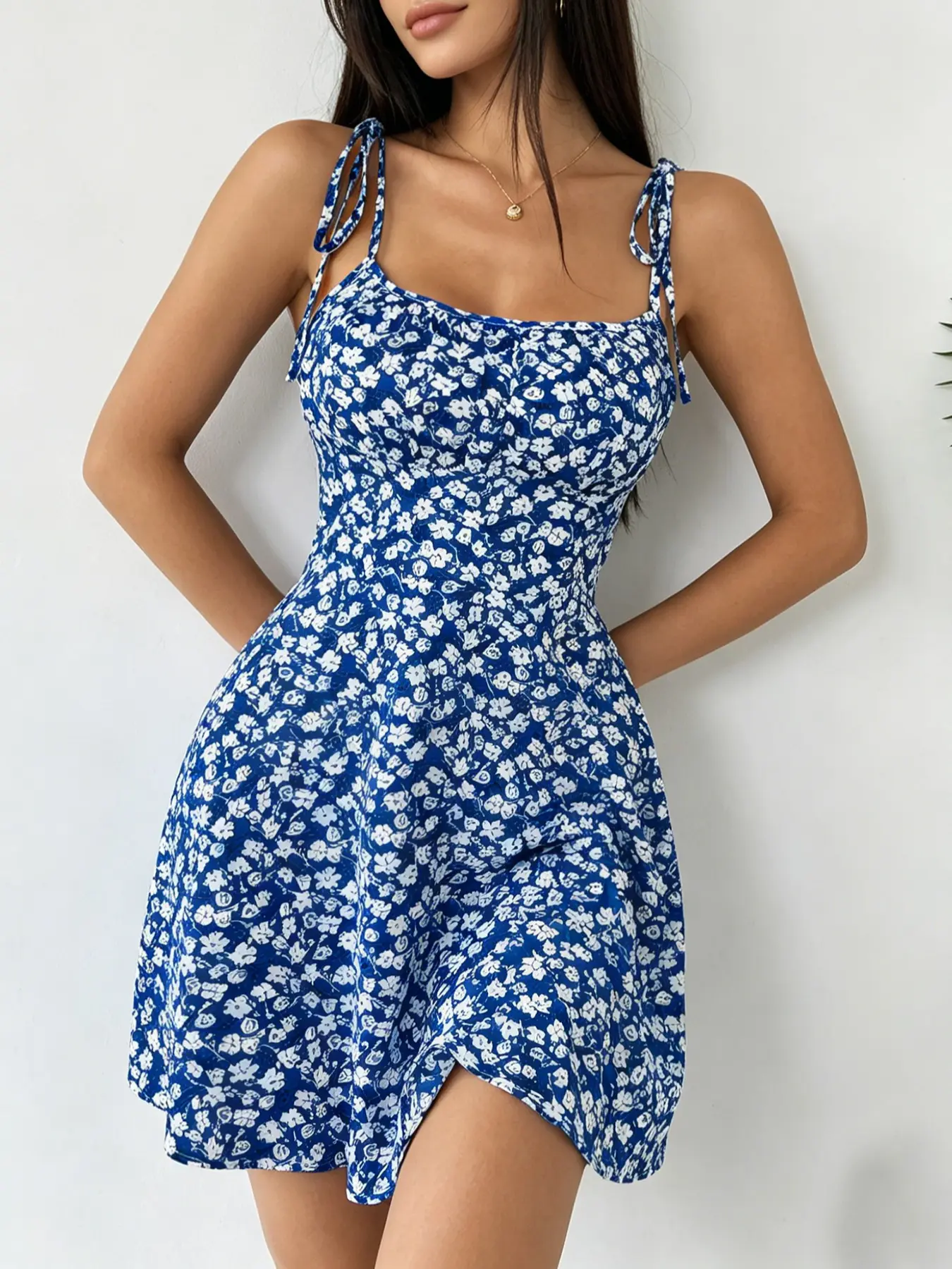Summer Romantic Vacation Date, Floral Tie Waist Slim Fit Short Dress, Perfect for Outdoor Activities, Stylish and Comfortable Design