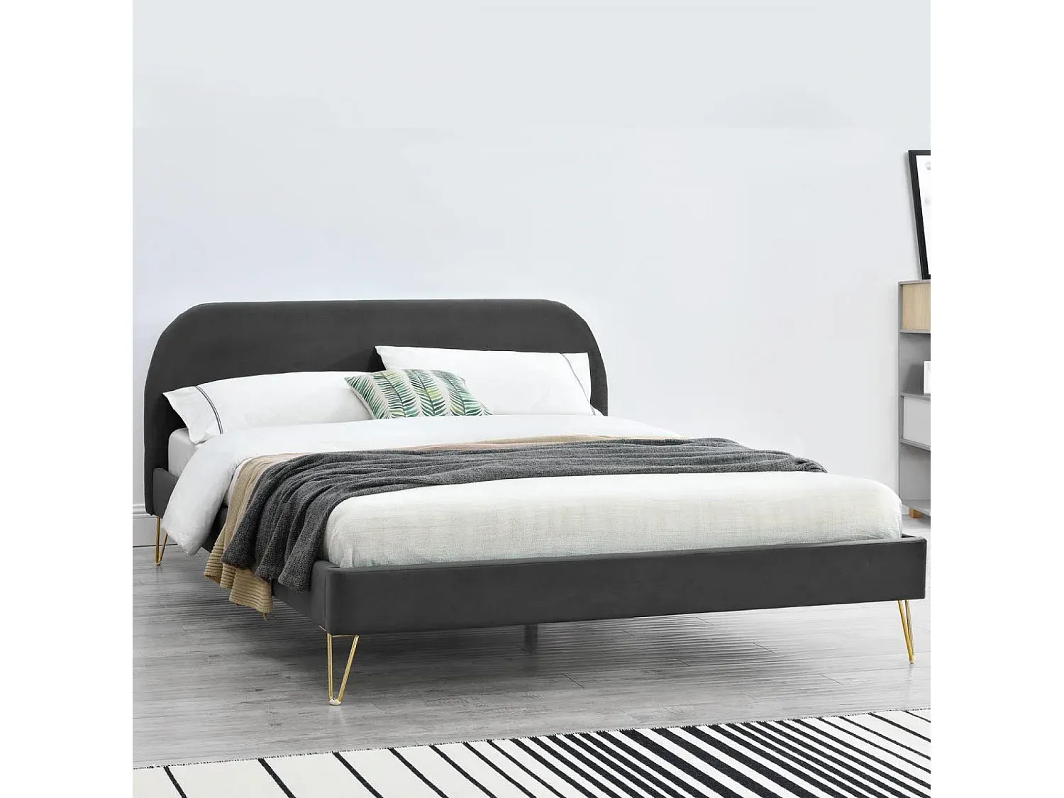 Schlafzimmer,Bereich Bett,Bettrahmen-Nestavitoa