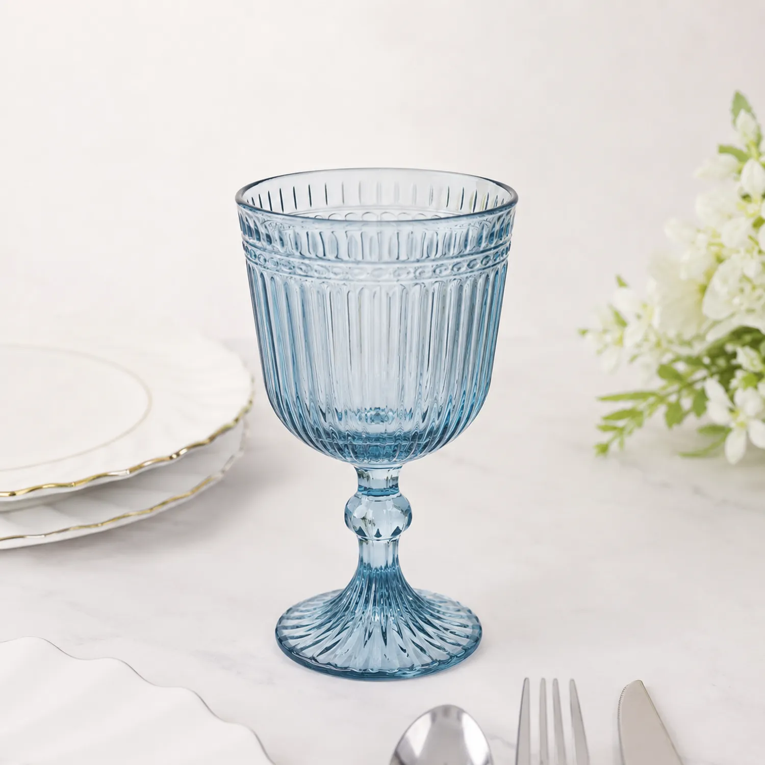Elegantes blaues geripptes Trinkglas 250ml-Nerlidorn