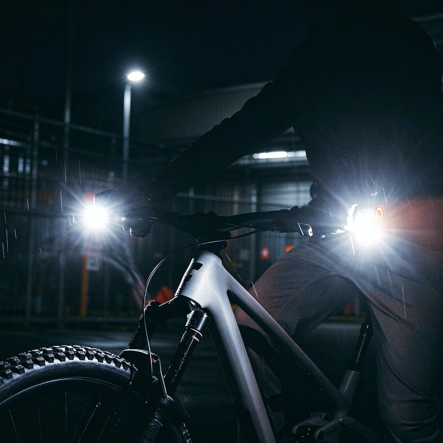 360° Visibility Bike Lights with Integrated Turn Signals – Handlebar-End System, USB-C Rechargeable