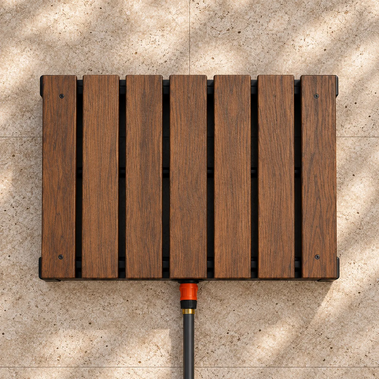 Step-On Outdoor Shower Platform – Full-Body Rinse, No Installation, Solid Thermo Wood, Hose-Ready