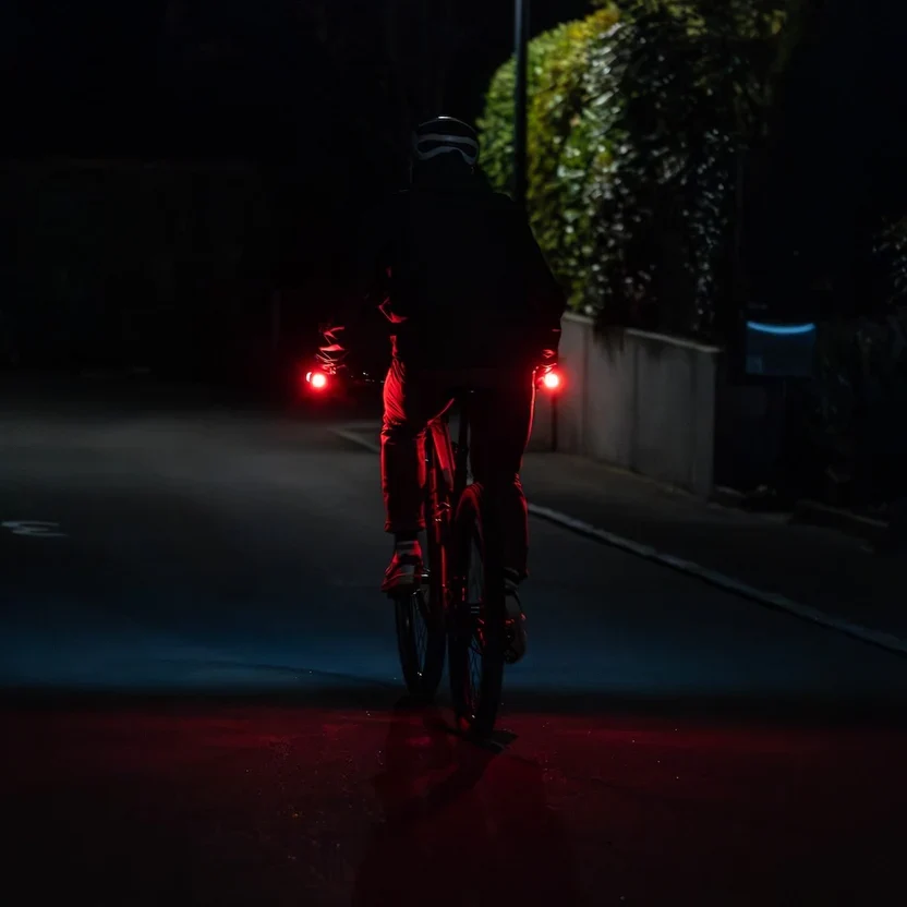 360° Smart Bike Light System with Turn Signals-Safer Rides, Better Visibility