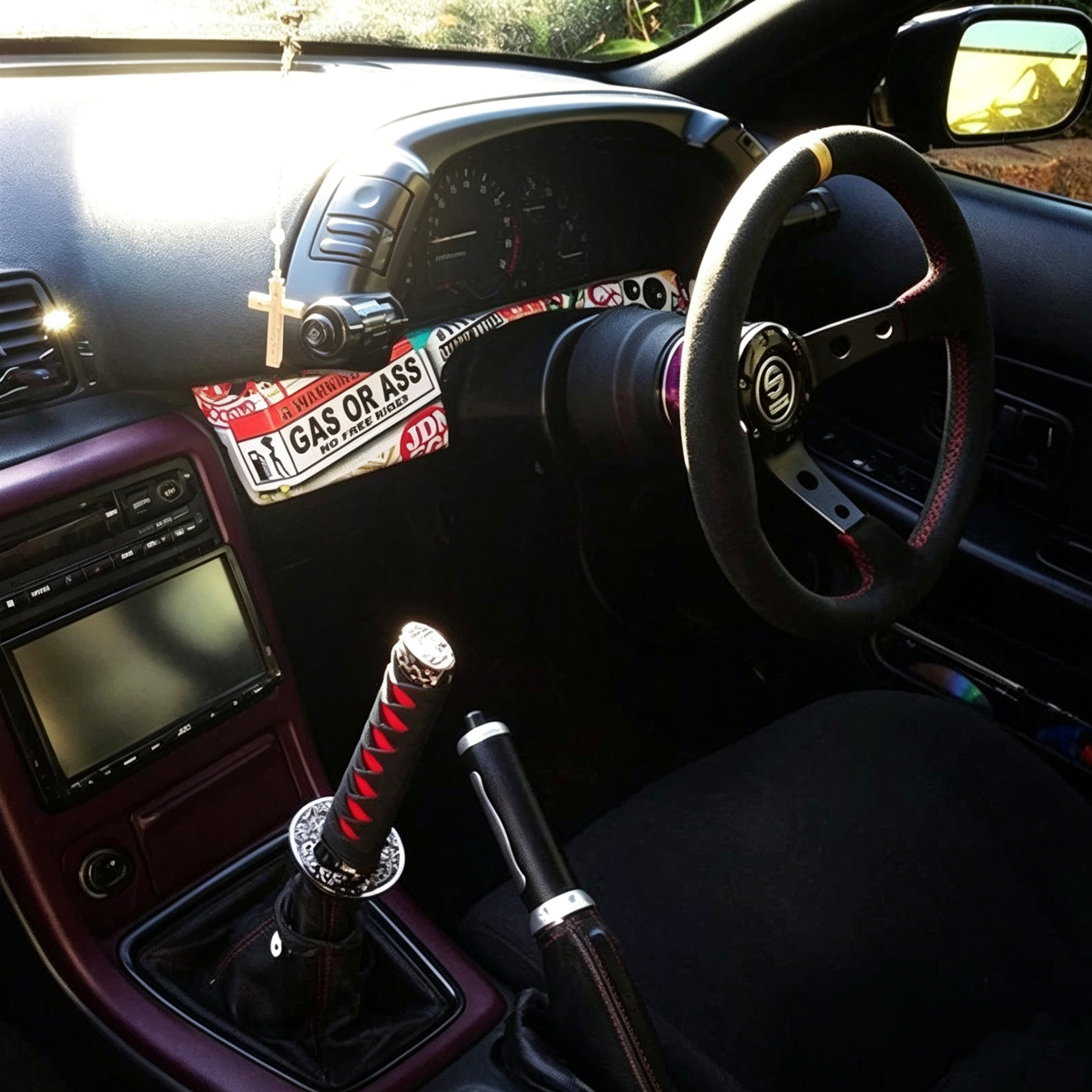 Katana Style Gear Shift Knob – Universal Samurai Sword Handle Shifter for Manual/Automatic Cars