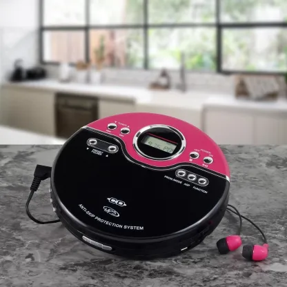 Joggable Personal AM/FM CD Player