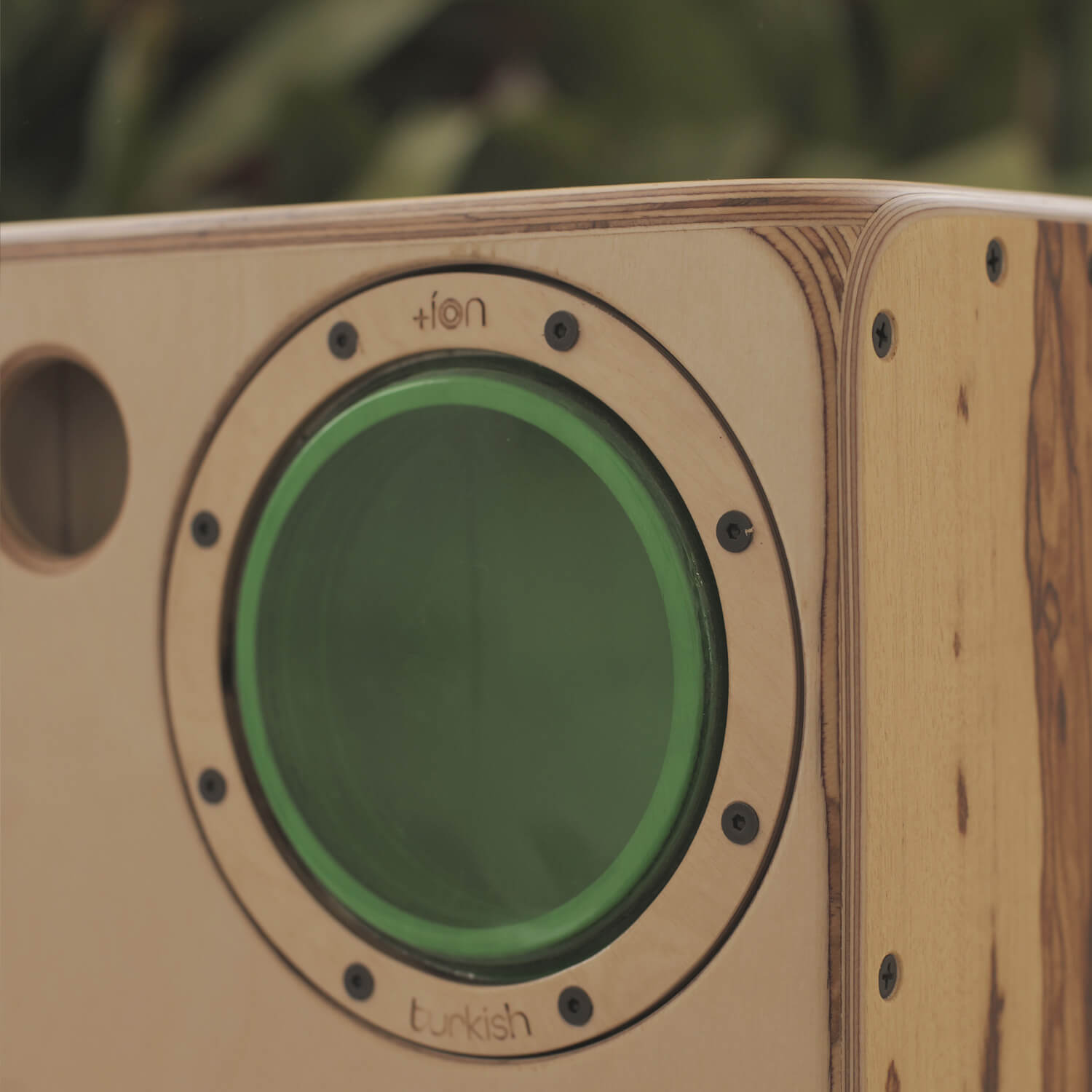 Dual-Sided Interchangeable Cajón