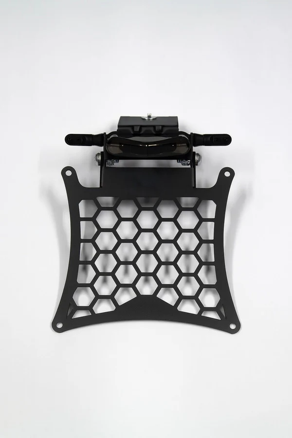 Quick-Release License Plate Frame – Tool-Free Removal in Seconds