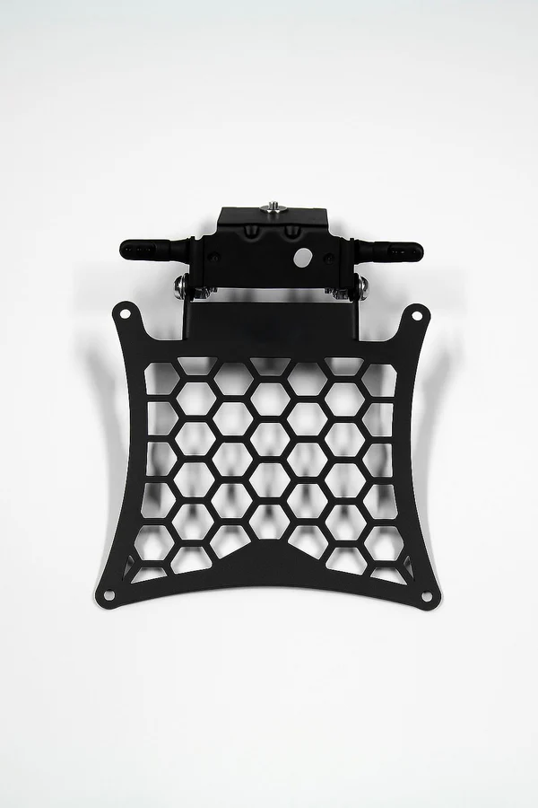 Quick-Release License Plate Frame – Tool-Free Removal in Seconds