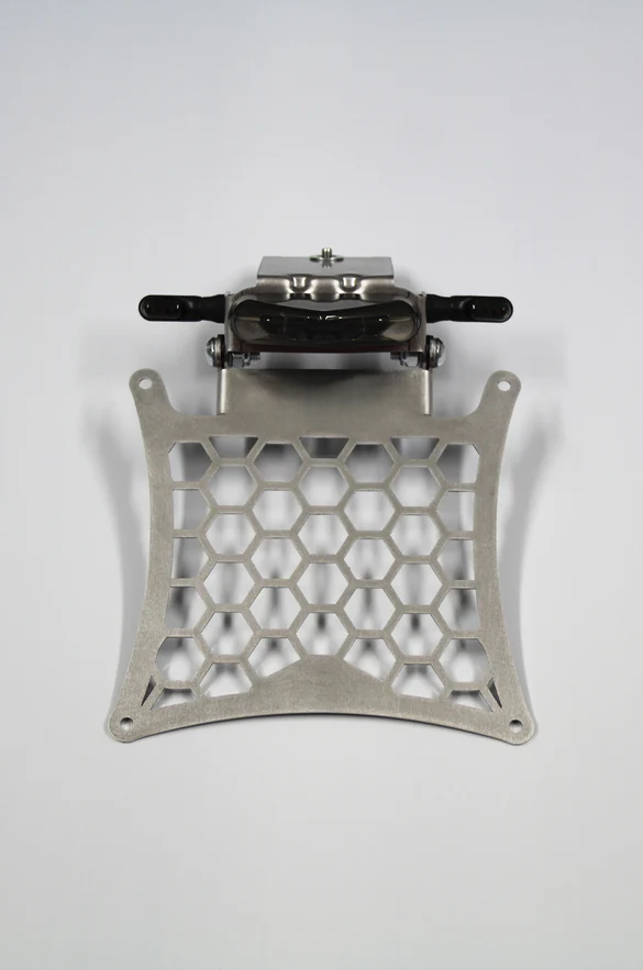 Quick-Release License Plate Frame – Tool-Free Removal in Seconds