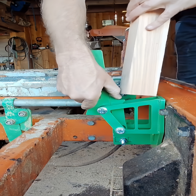Portable bandsaw machine fixture