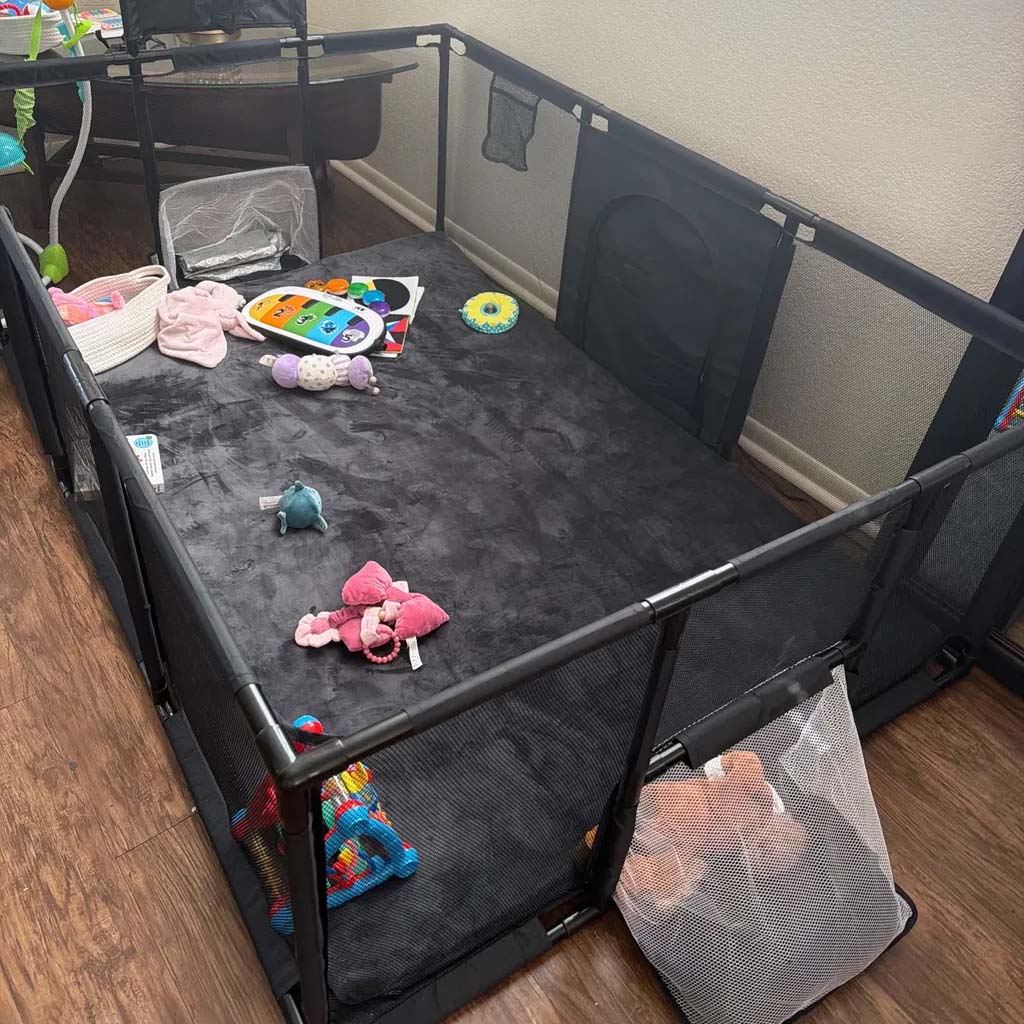Kids Sports Arena Playpen — Indoor Basketball & Soccer Activity Set