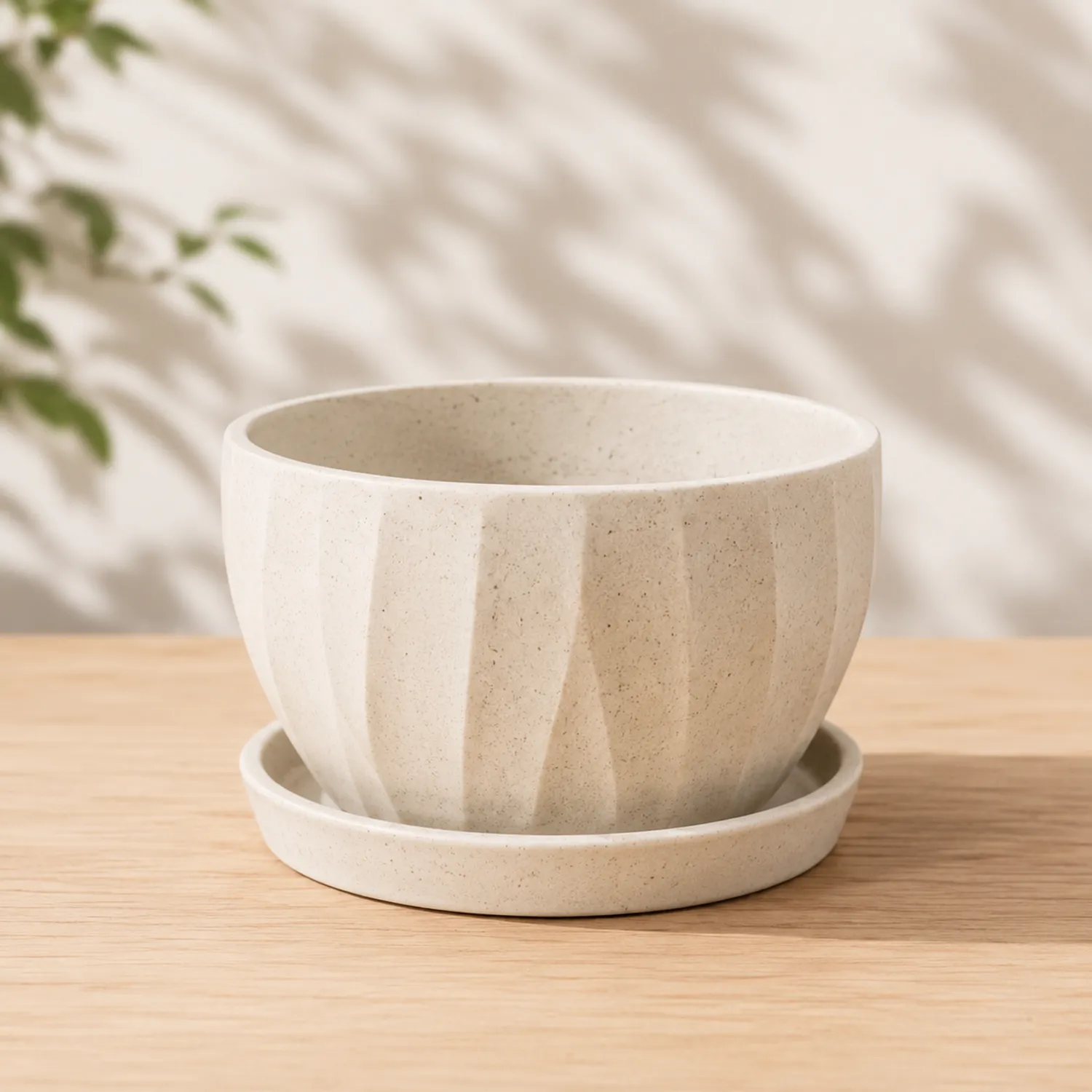 Okrągła Doniczka Ceramiczna z Podstawką Jasnoszara