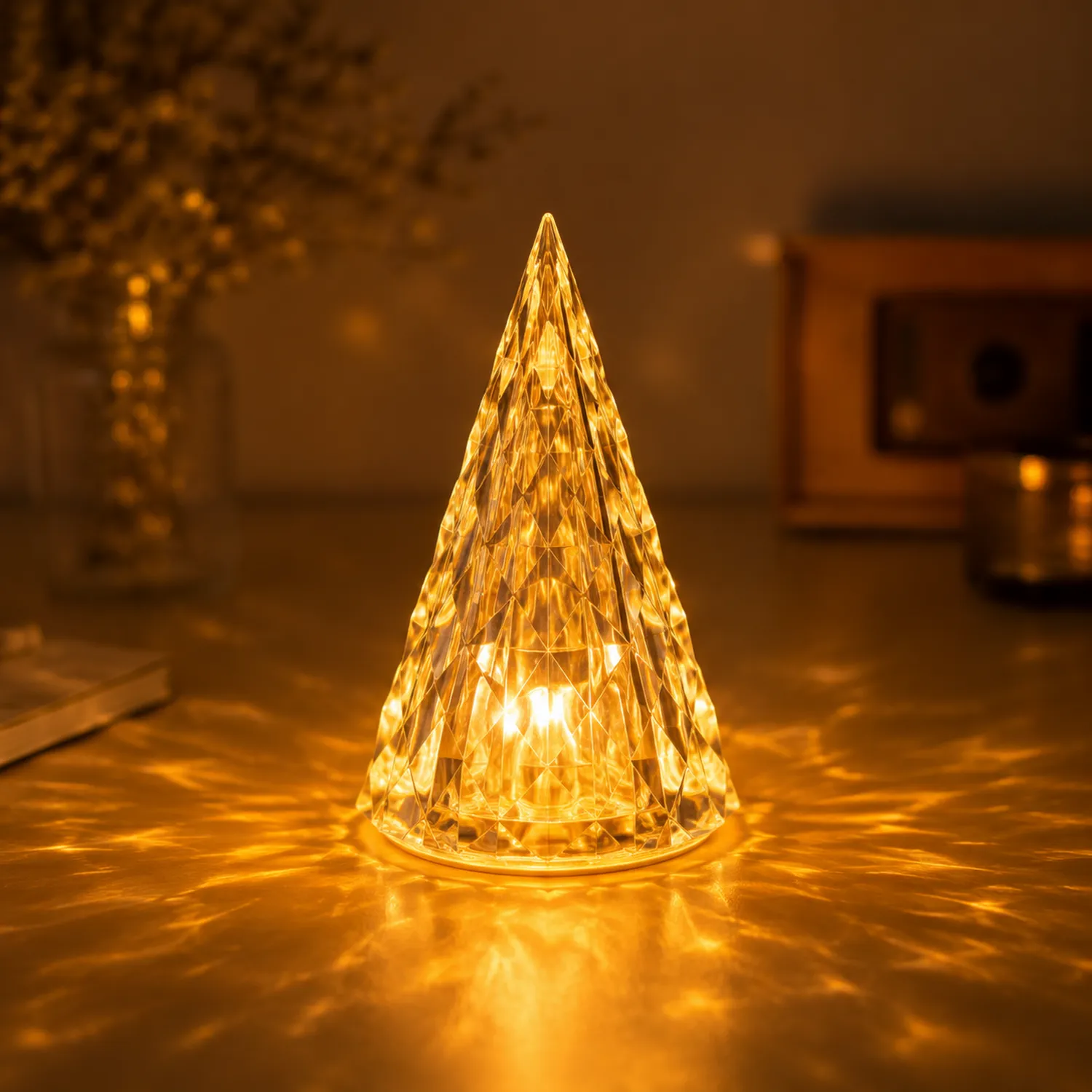 Lampe LED décorative conique avec lumière blanche chaude