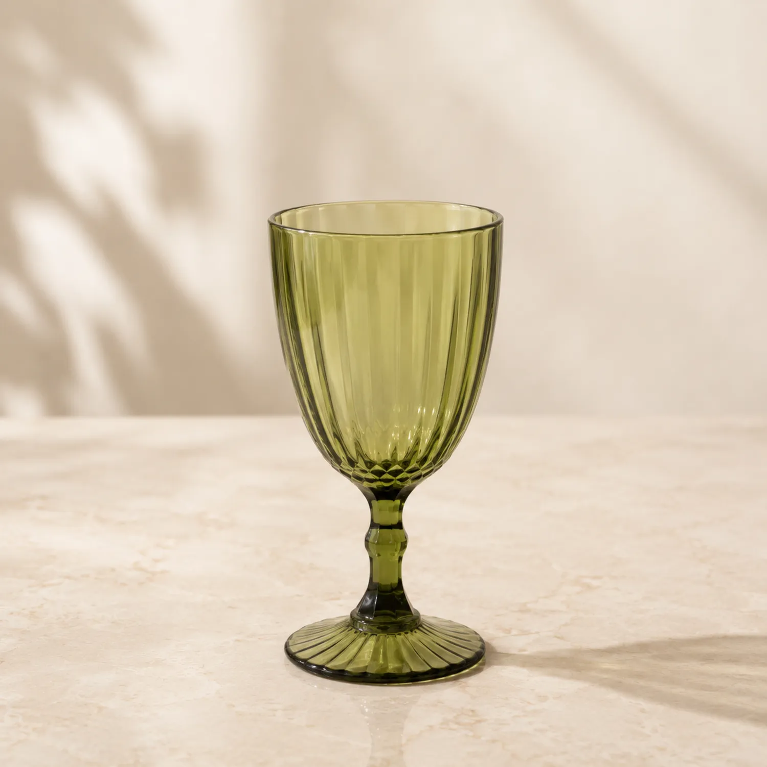 Verre à pied vert élégant 350 ml