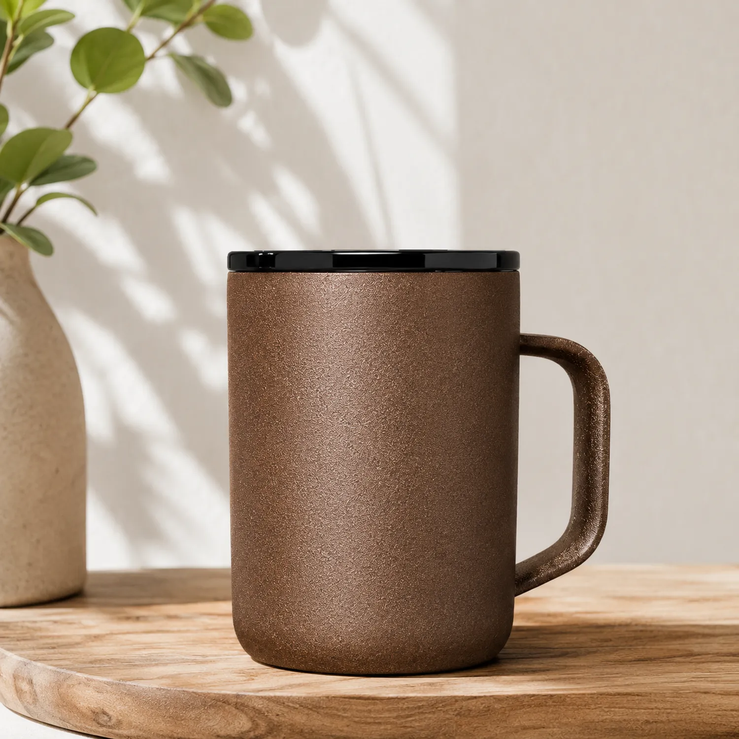Thermobecher Braun mit Deckel, 400ml-Qiralume