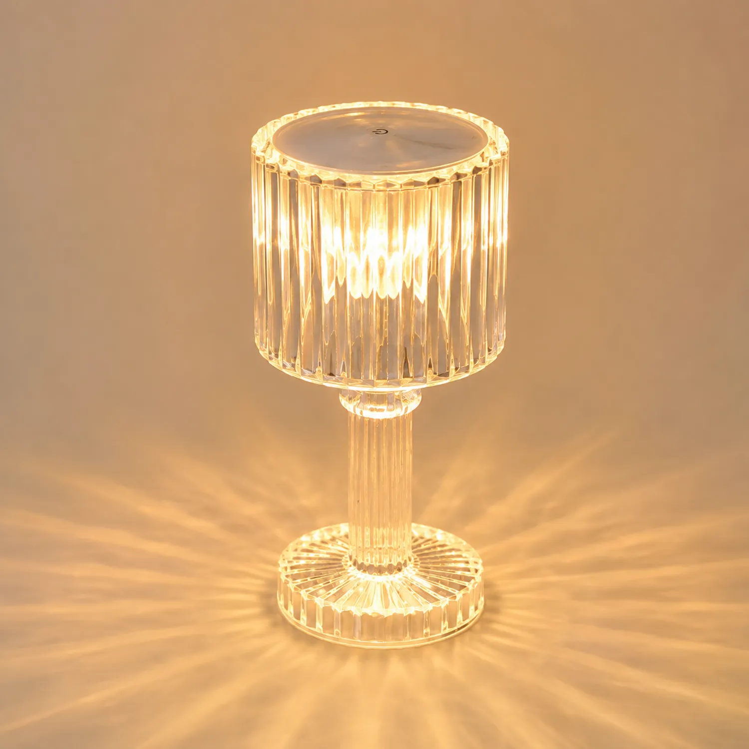 Lámpara de mesa LED cilíndrica transparente con luz cálida