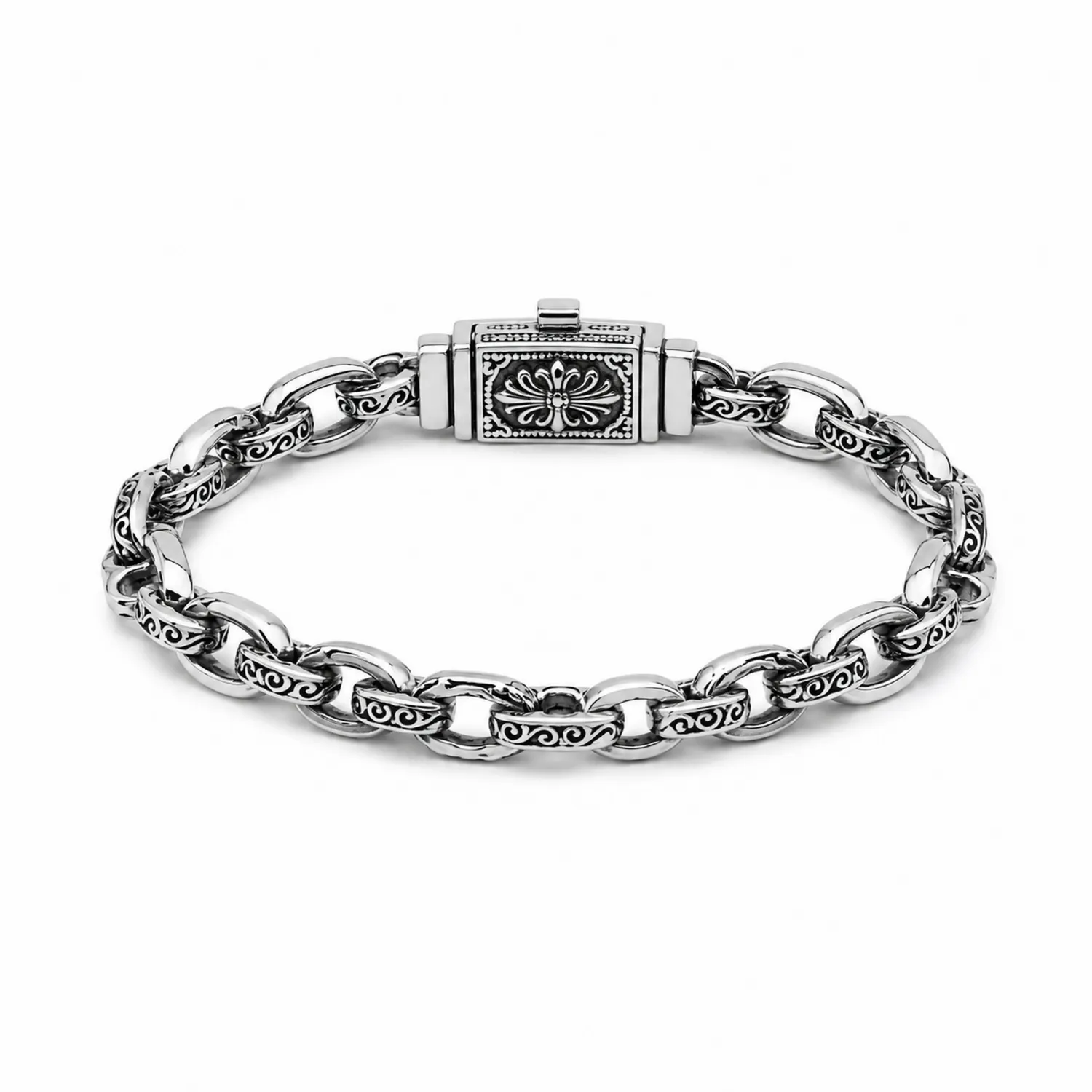Bracelet en Chaîne Argentée avec Motif Floral