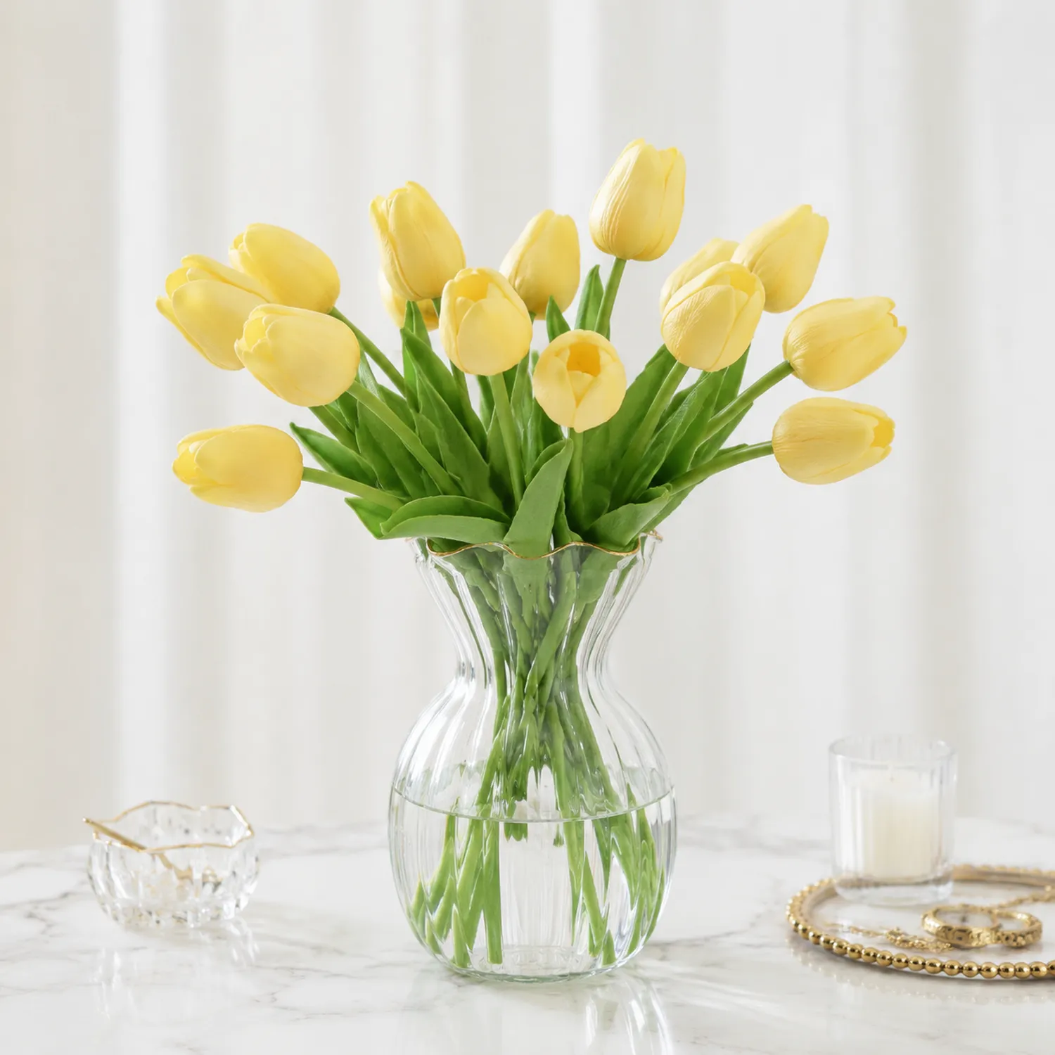 Tulipani Artificiali Gialli in Vaso di Vetro