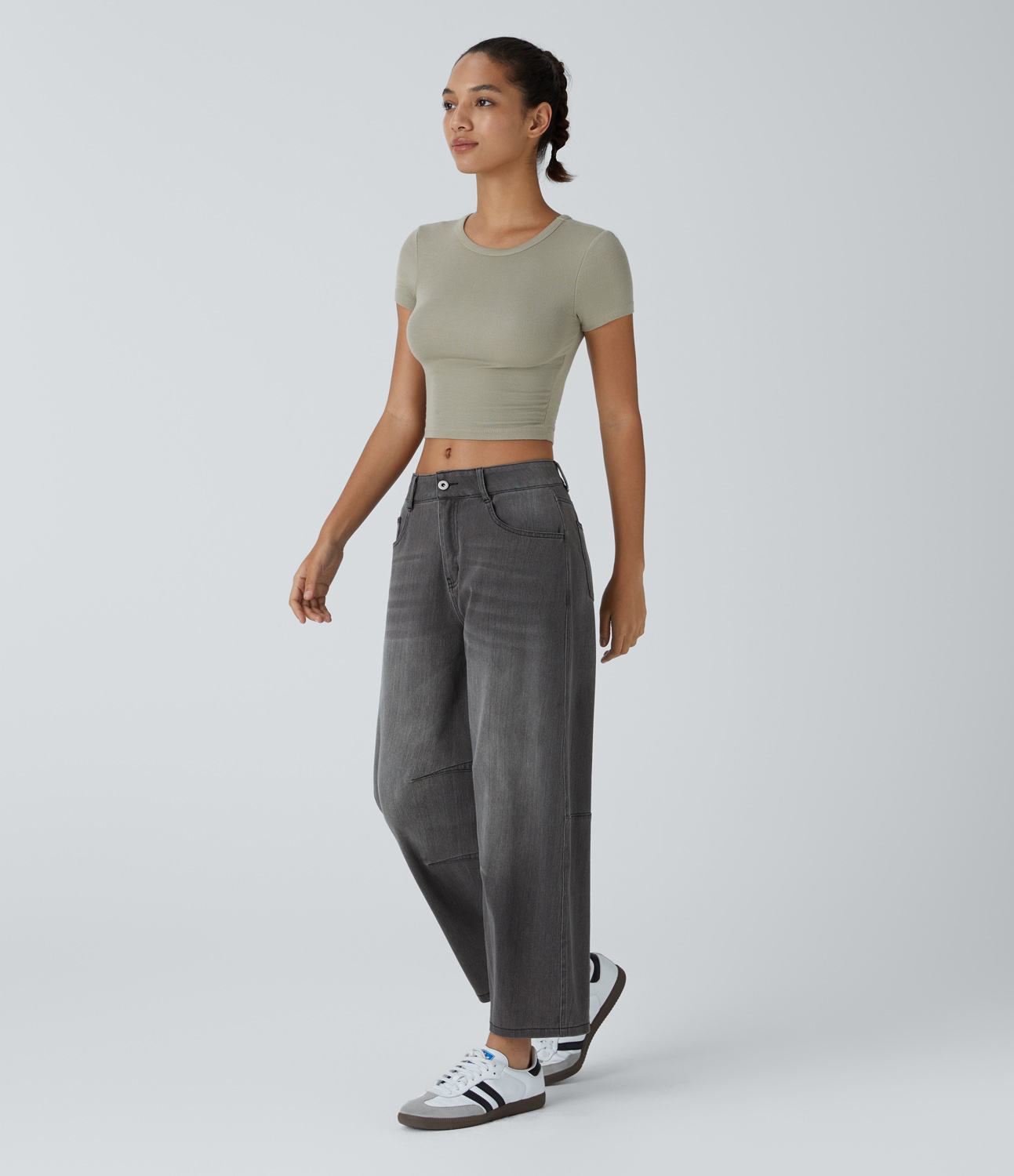 HalaraMagic Low Rise Button Zipper Multiple Pockets Barrel Leg Stretchy Knit Casual Jeans
