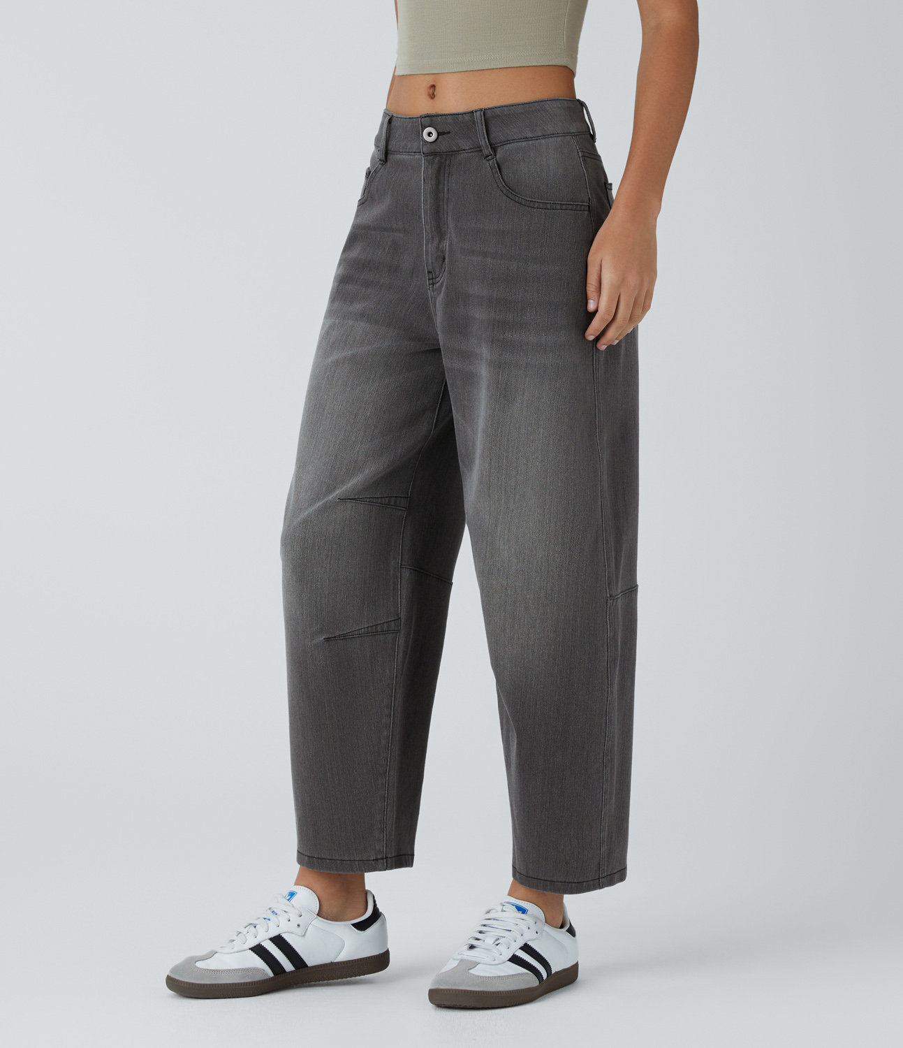HalaraMagic Low Rise Button Zipper Multiple Pockets Barrel Leg Stretchy Knit Casual Jeans