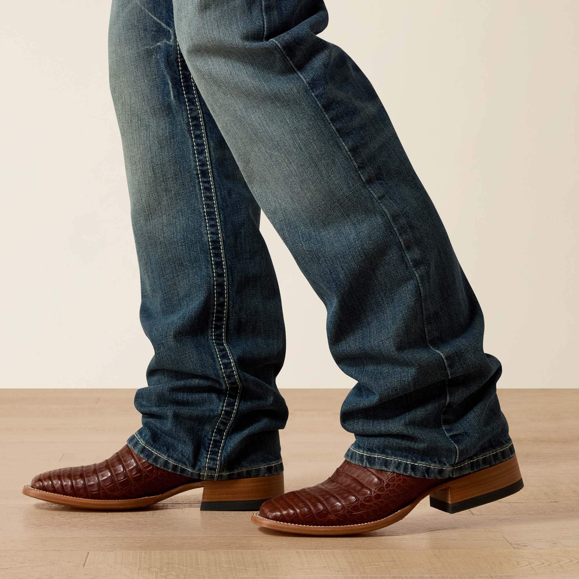 M4 Relaxed Coltrane Boot Cut Jean 03 - DURANGO
