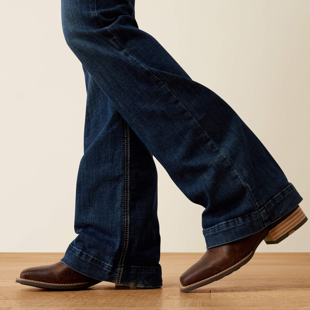 High Rise Ella Slim Trouser Jeans - Rascal