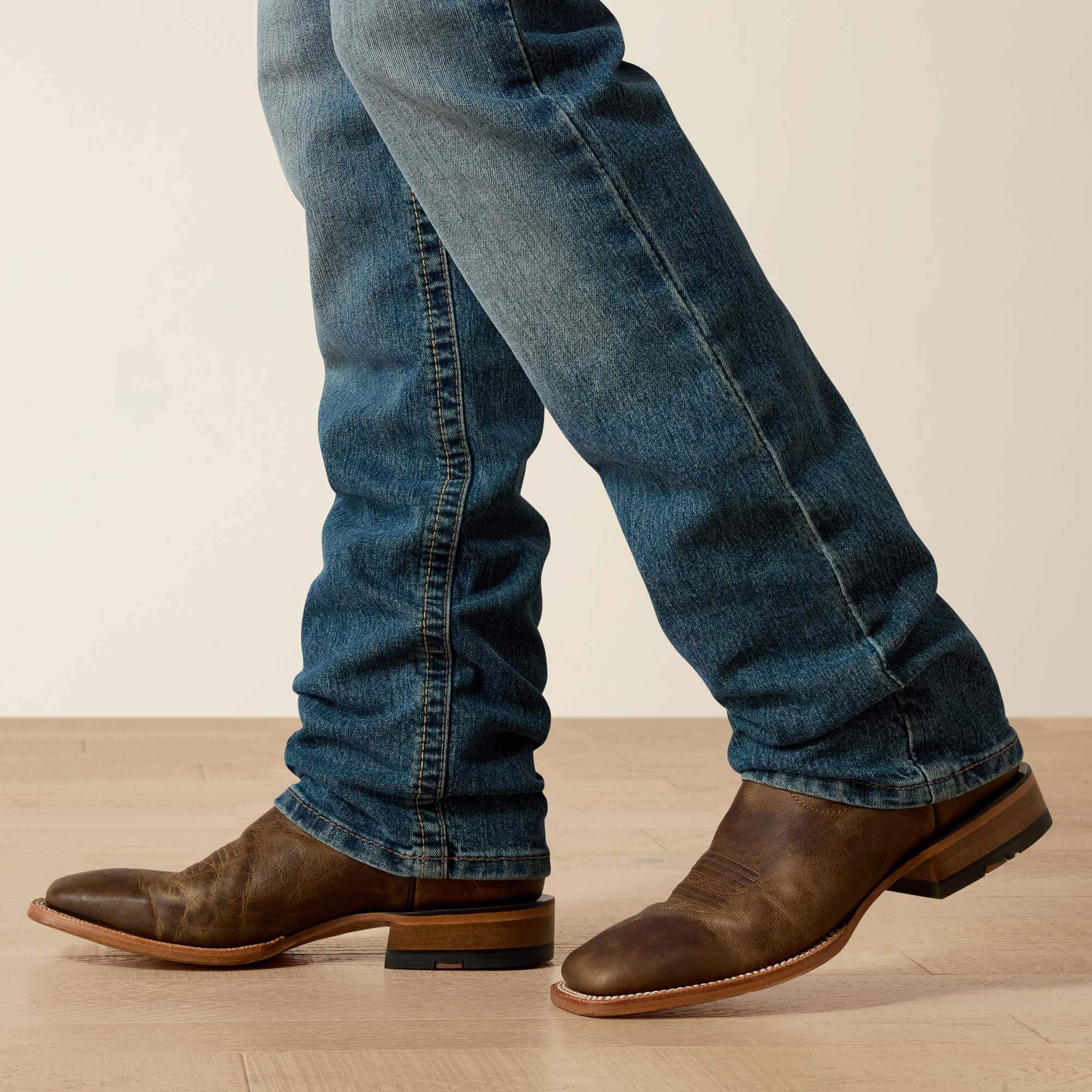 M4 Relaxed Stockton Straight Leg Jean 03 - KENTUCKY