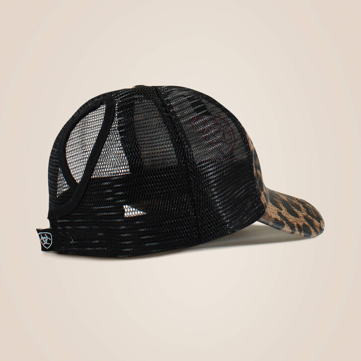 Embossed logo cheetah print cap - Black