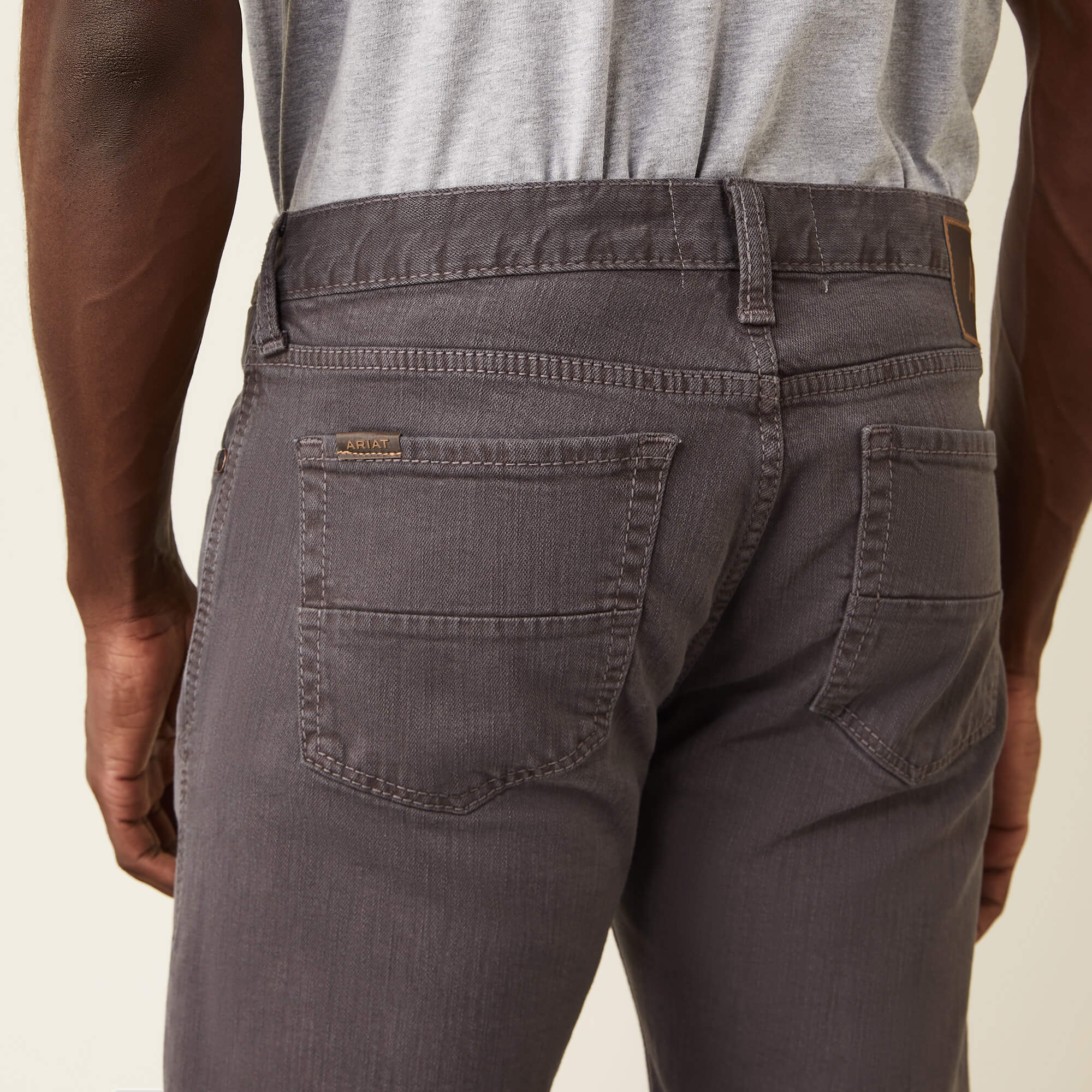 M7 Grizzly Straight Jean 03 - CHARCOAL
