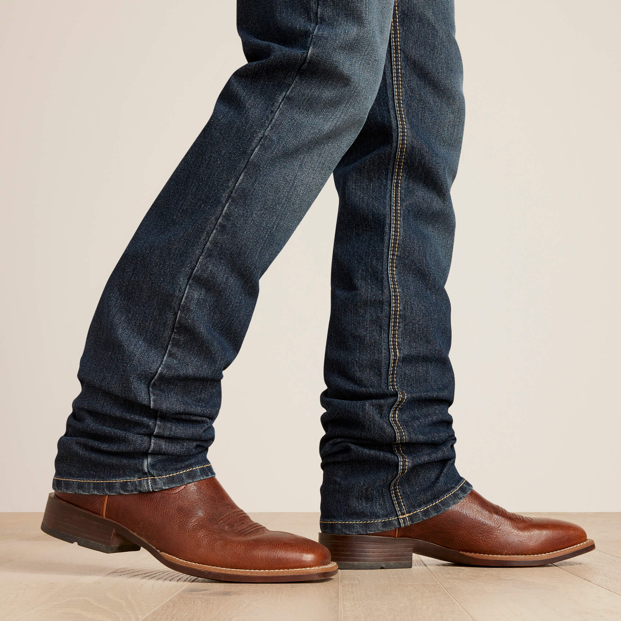 M4 Relaxed Derek Boot Cut Jean 02 - ATLAS