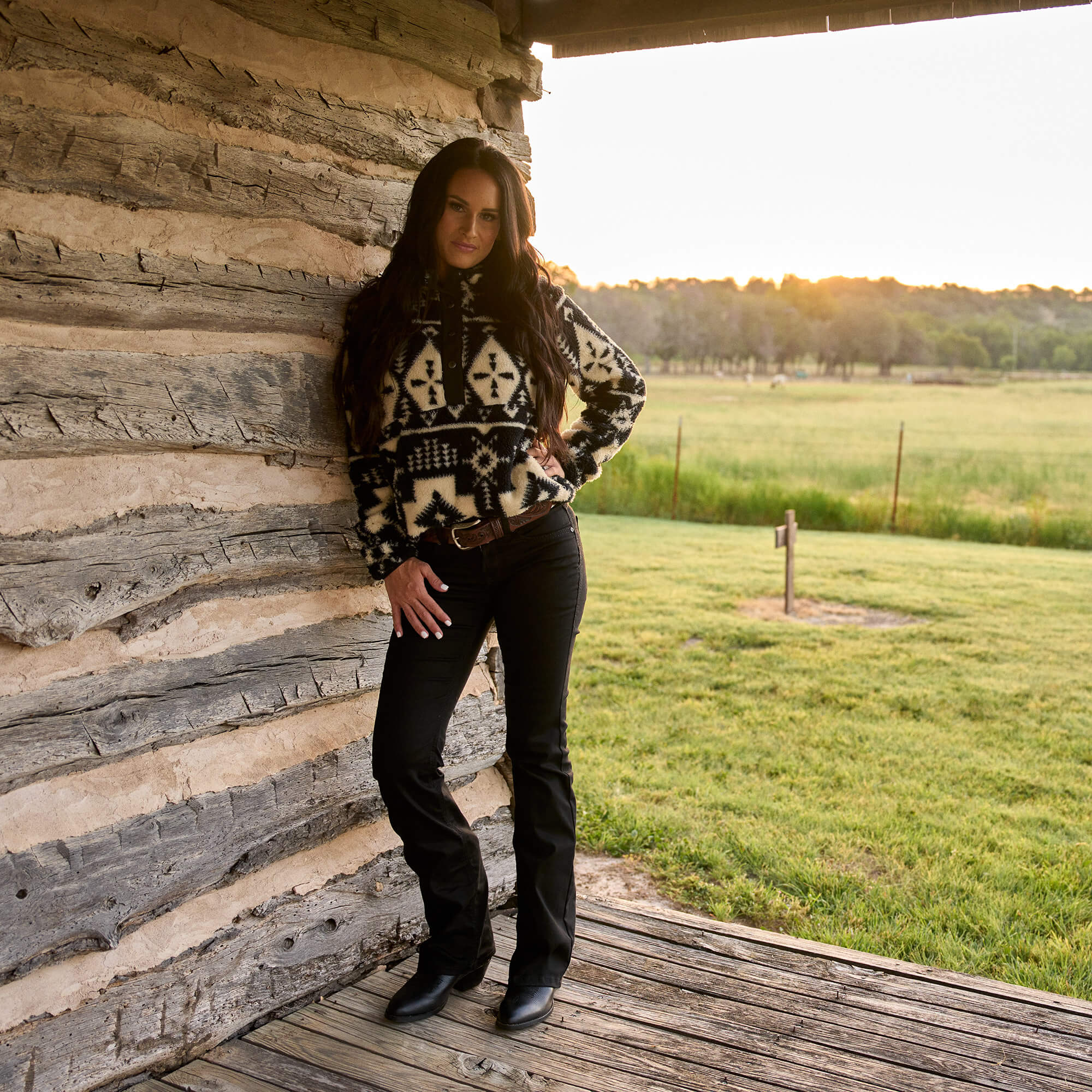 Perfect Rise Ella Boot Cut Jean Lifestyle - BLACK