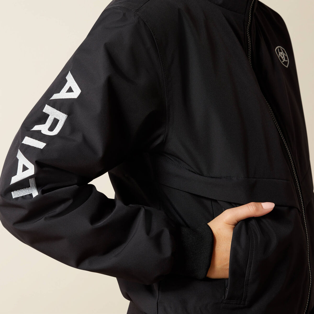 Stable 2.0 Insulated Jacket - Black