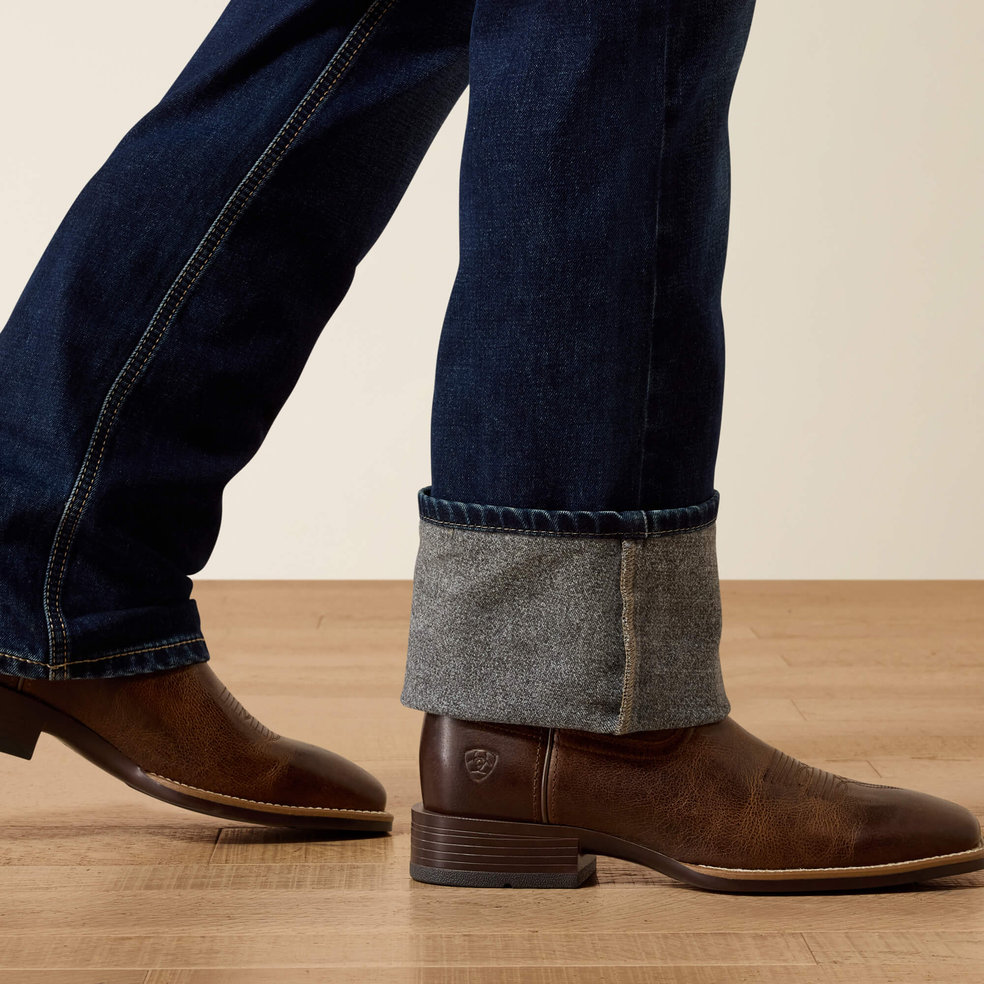M5 Straight Acclimatize Gideon Straight Leg Jean 03 - THATCHER