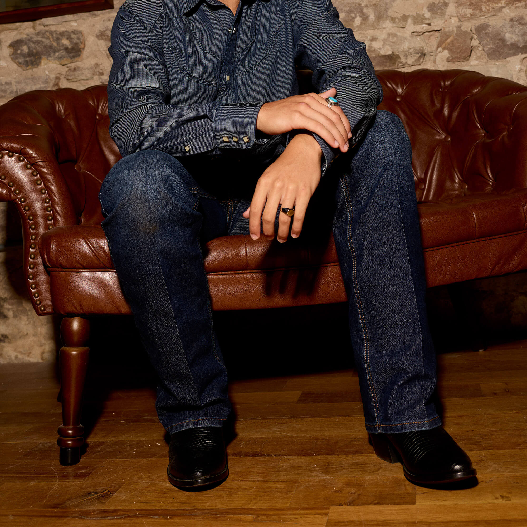 M4 Relaxed Darian Boot Cut Jeans Lifestyle - SULLIVAN